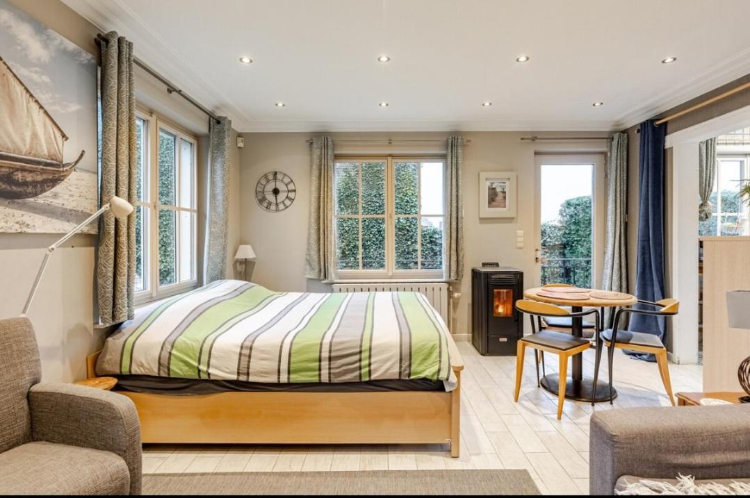Cosy Studio Close To Bruxelles South Charleroi Airport Courcelles ภายนอก รูปภาพ