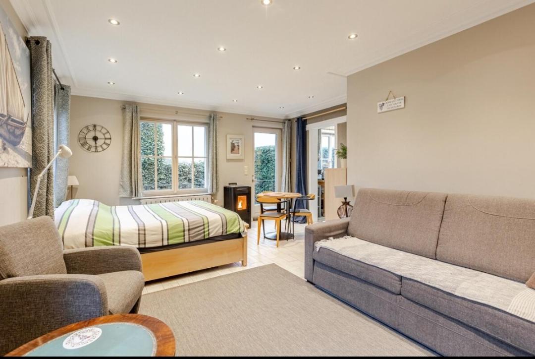 Cosy Studio Close To Bruxelles South Charleroi Airport Courcelles ภายนอก รูปภาพ